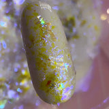 Iridescent Flake Chunky 15 #0615 (0.5gr)