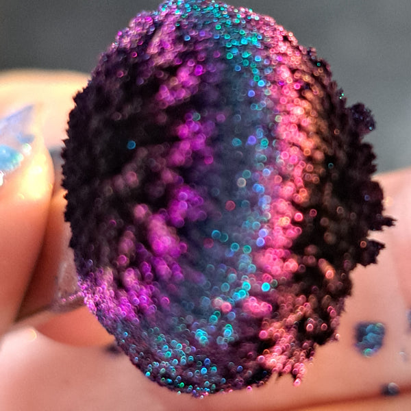 Magnetic 5D Out of This World #0870 (1gr)
