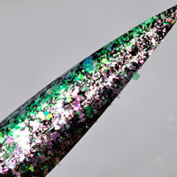 Aurora Flake Fall Garland #0754 (0.5gr)