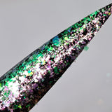 Aurora Flake Fall Garland #0754 (0.5gr)