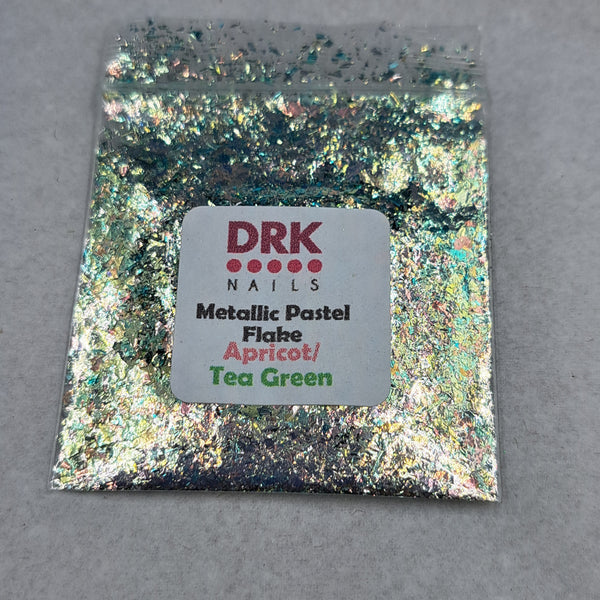 Metallic Pastel Flake Apricot Tea Green #0873 (0.5g)