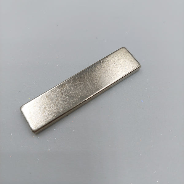 Magnet 40x10x3mm Neodymium