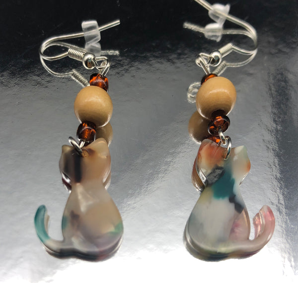 Cat Earrings by Gato Arteiro - Silver, Resin and Wood Bead
